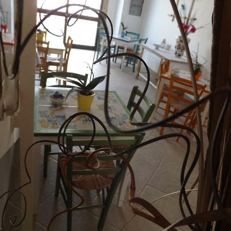 Bed and Breakfast Giardino Nascosto Taviano  Esterno foto