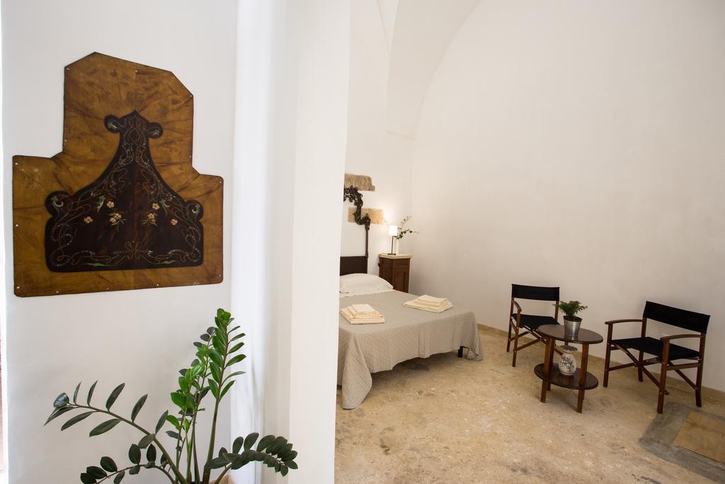 Bed and Breakfast Giardino Nascosto Taviano  Camera foto